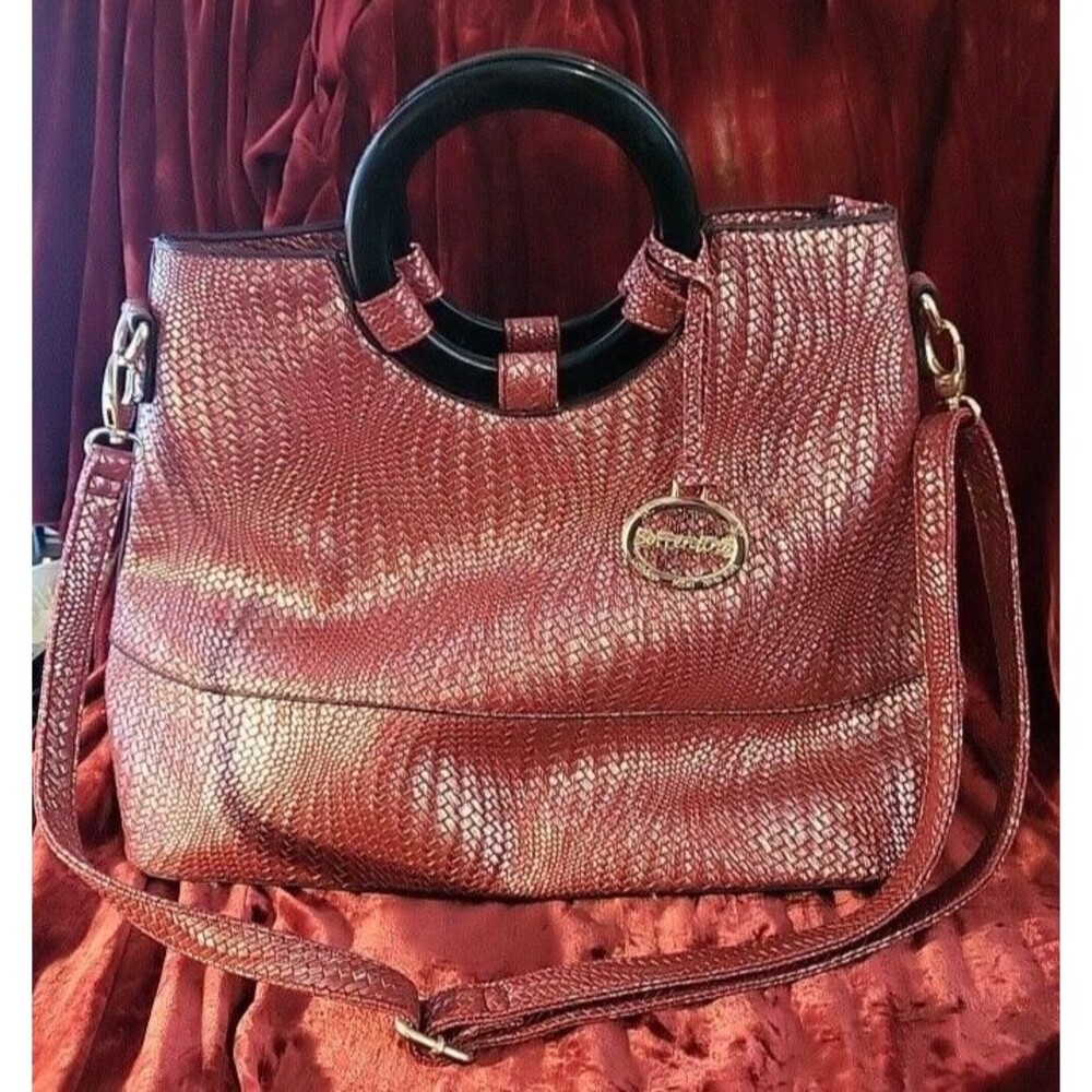 Sorrentino New York Crossbody Genuine Leather Red PURSE HANDBAG With Logo.